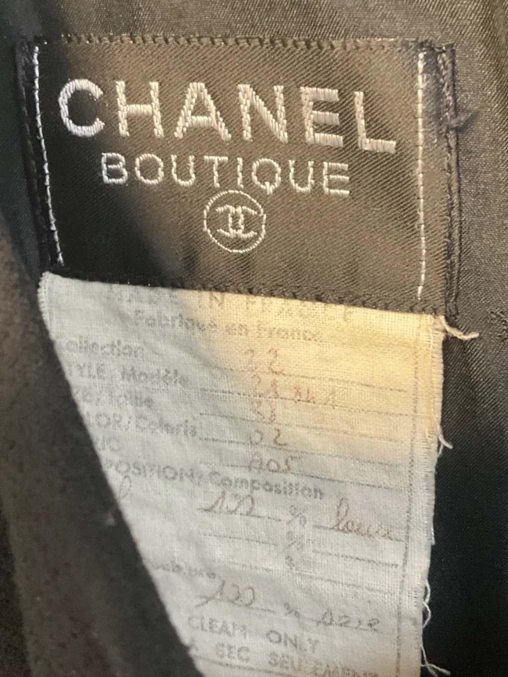 CHANEL VINTAGE BLACK SLEEVELESS WOOL GAUZE MIDI DRESS